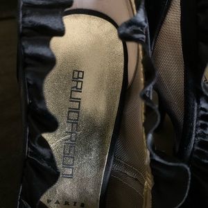 Bruno Frisoni satin peep toe heels. Fit narrow